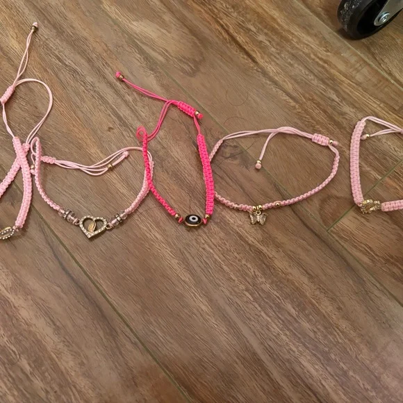 Bracelets - Picture 4 of 16